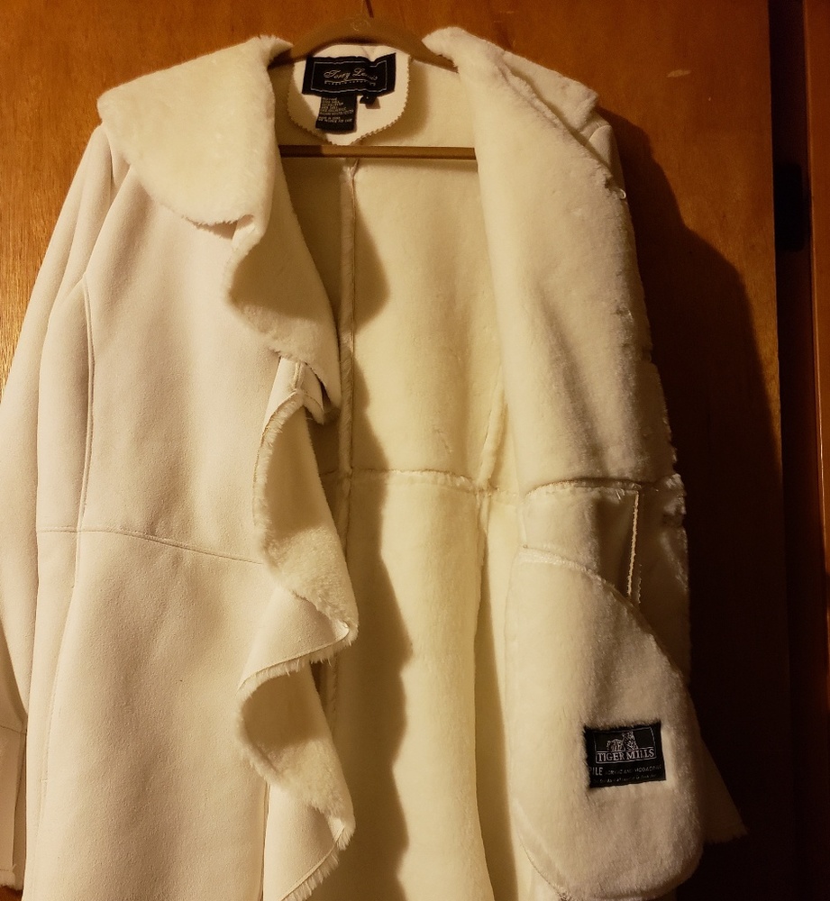 Coat - Picture 3 of 3